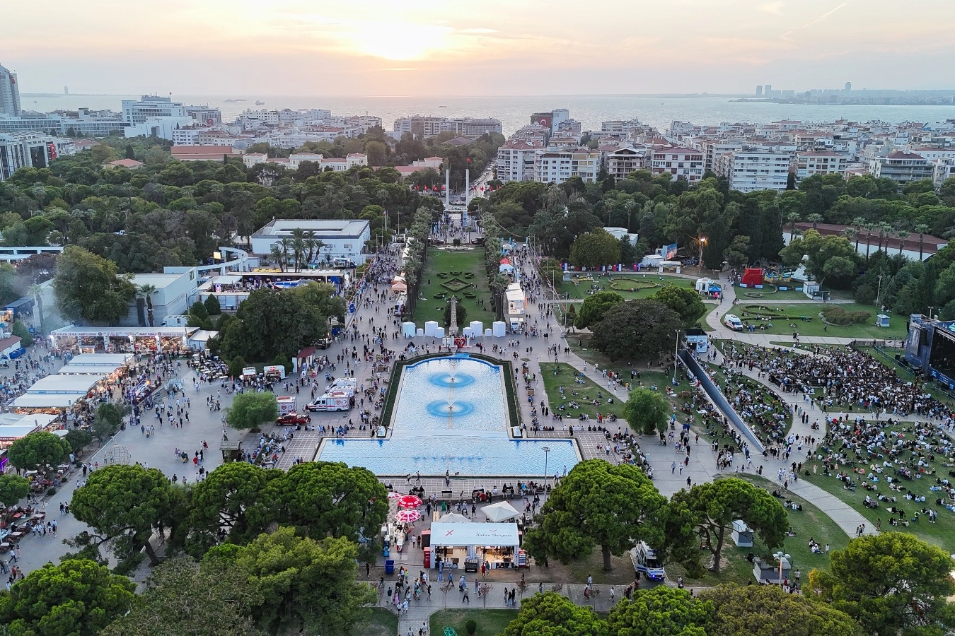 İzmir Enternasyonal Fuarı’nda sanat ve eğlence dolu geceler başlıyor! 