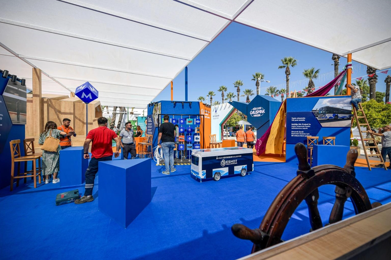 İzmir Enternasyonal Fuarı’nda renkli durak: Belediye sokağı 