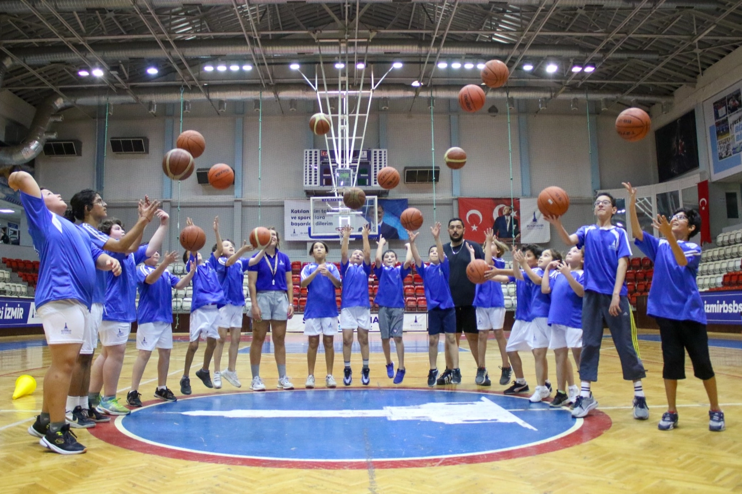 İzmir'de 'Kış Spor Okulları' kışa hazır 