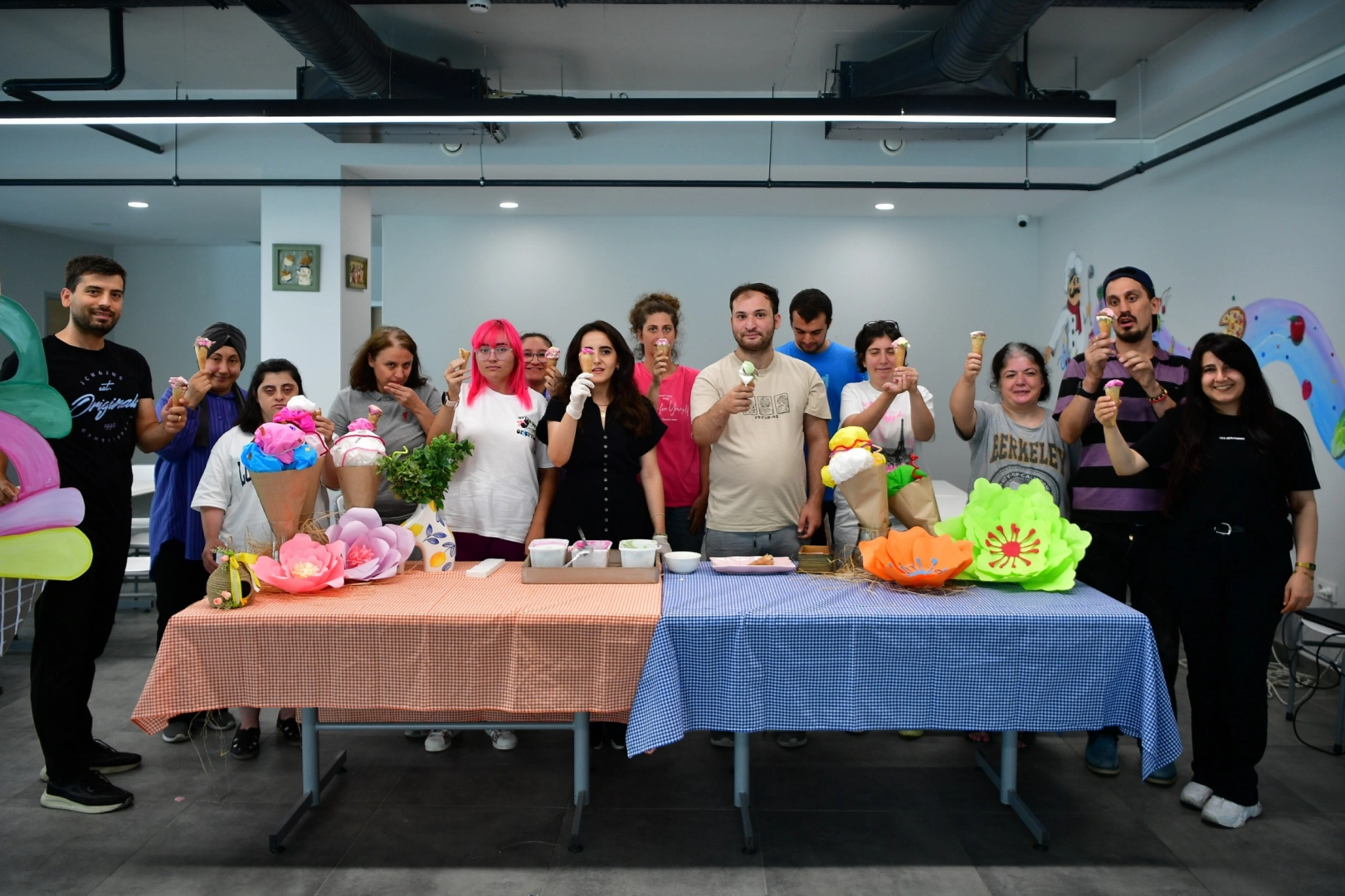 İstanbul Beylikdüzü'nde yaza renkli veda 