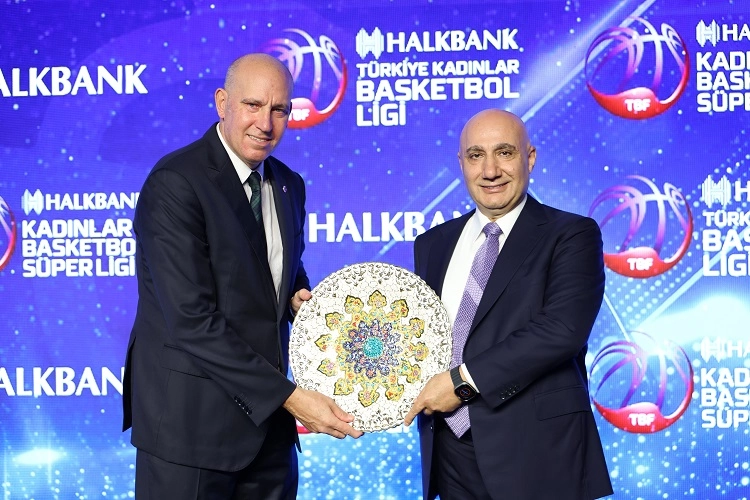 Kadın basketboluna Halkbank imzası 