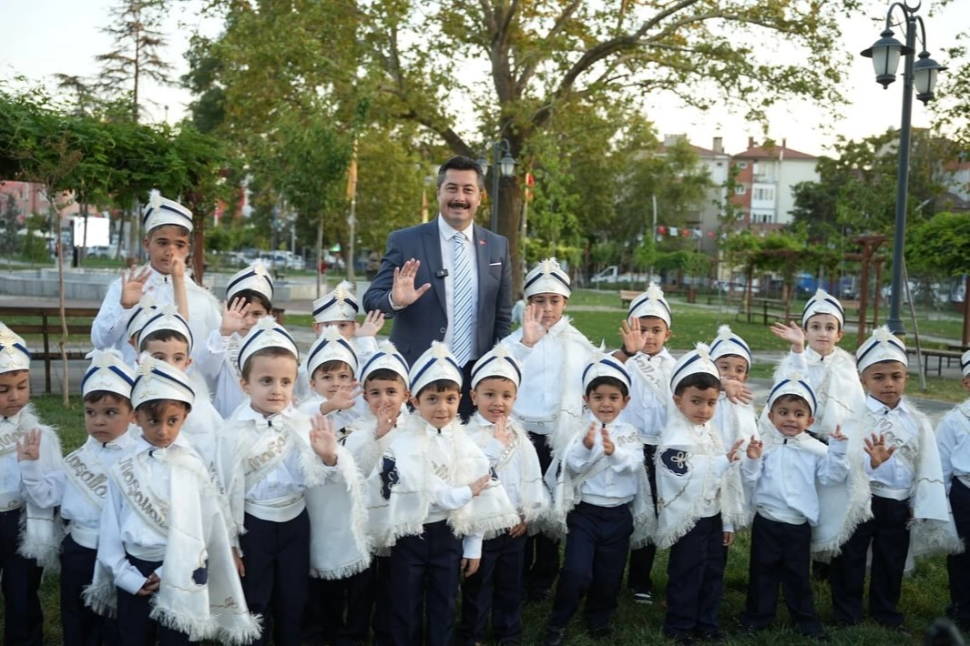 Bursa Yenişehirli çocuklardan erkekliğe ilk adım 