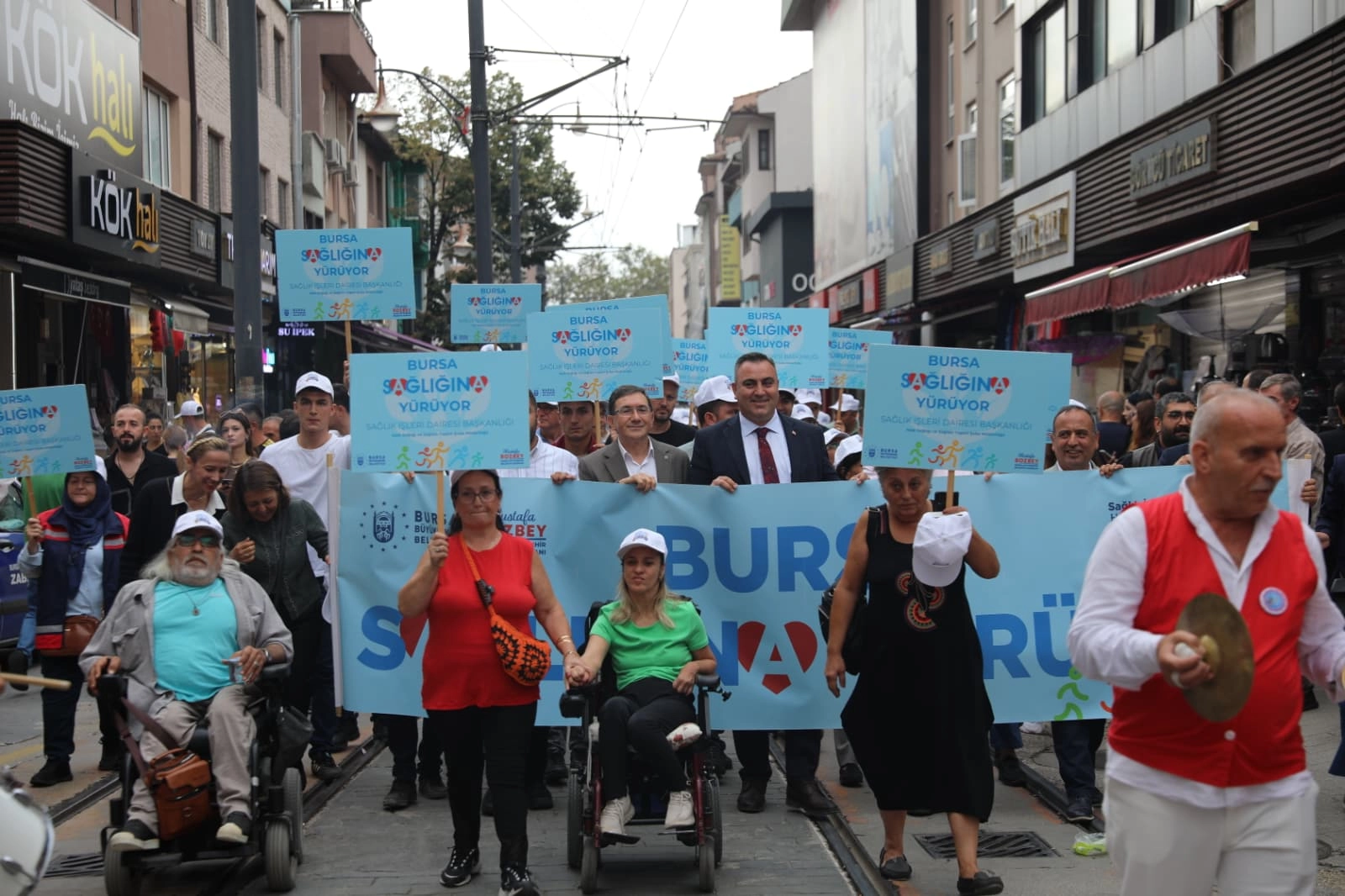 Bursalılar sağlığa yürüdü 