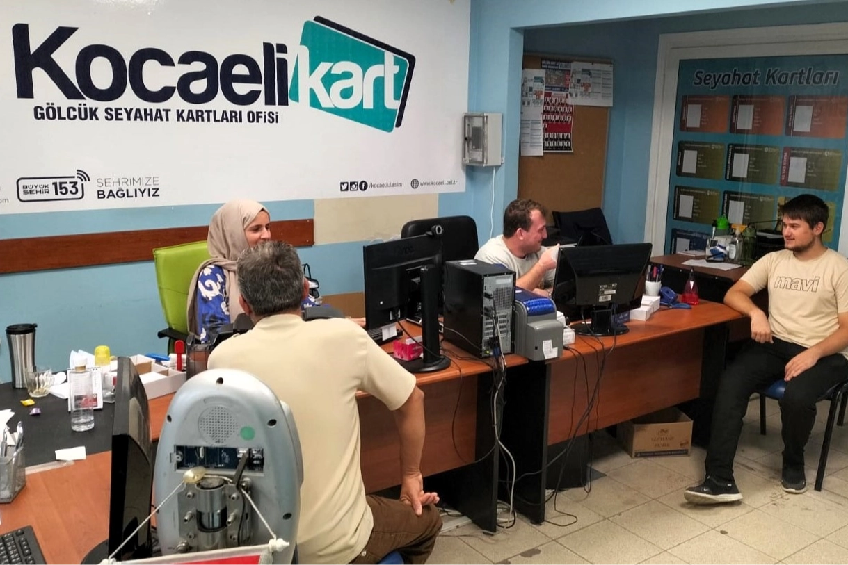 Kocaeli'de Seyahat Kart Ofisleri’nde işlemler hızlı 