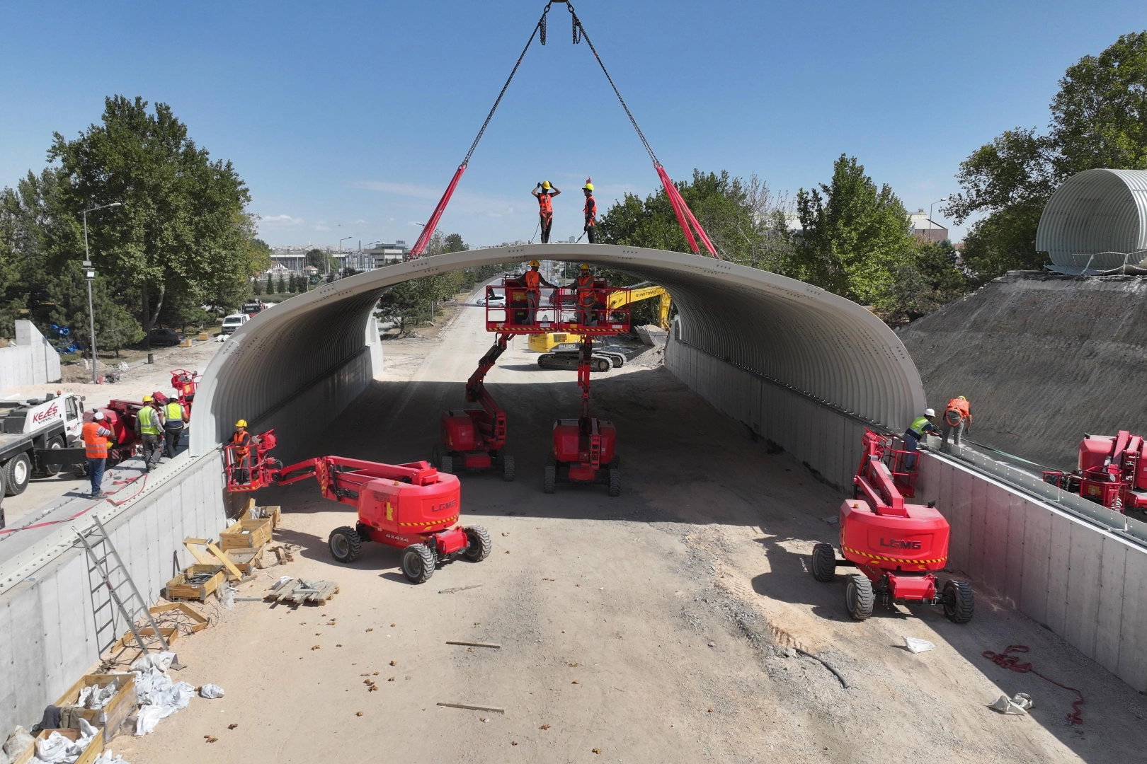 Konya'daki bu teknik Türkiye’de ilk kez deneniyor... İnşaatı süren köprülü kavşak trafiği rahatlatacak 