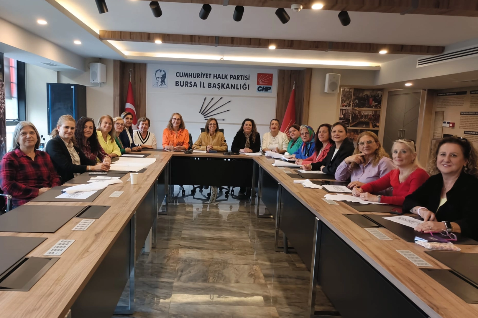 CHP Bursa İl Kadın Kolları: Rojin için adalet istiyoruz 