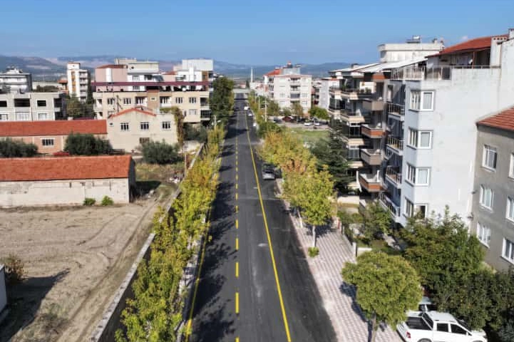 Manisa’da sıcak asfalt tamamlandı 