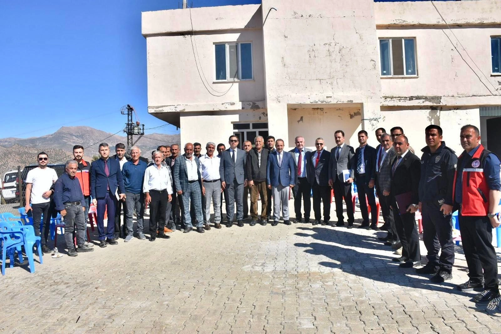 Sason Kaymakamı Başar 8 köyü ziyaret etti 