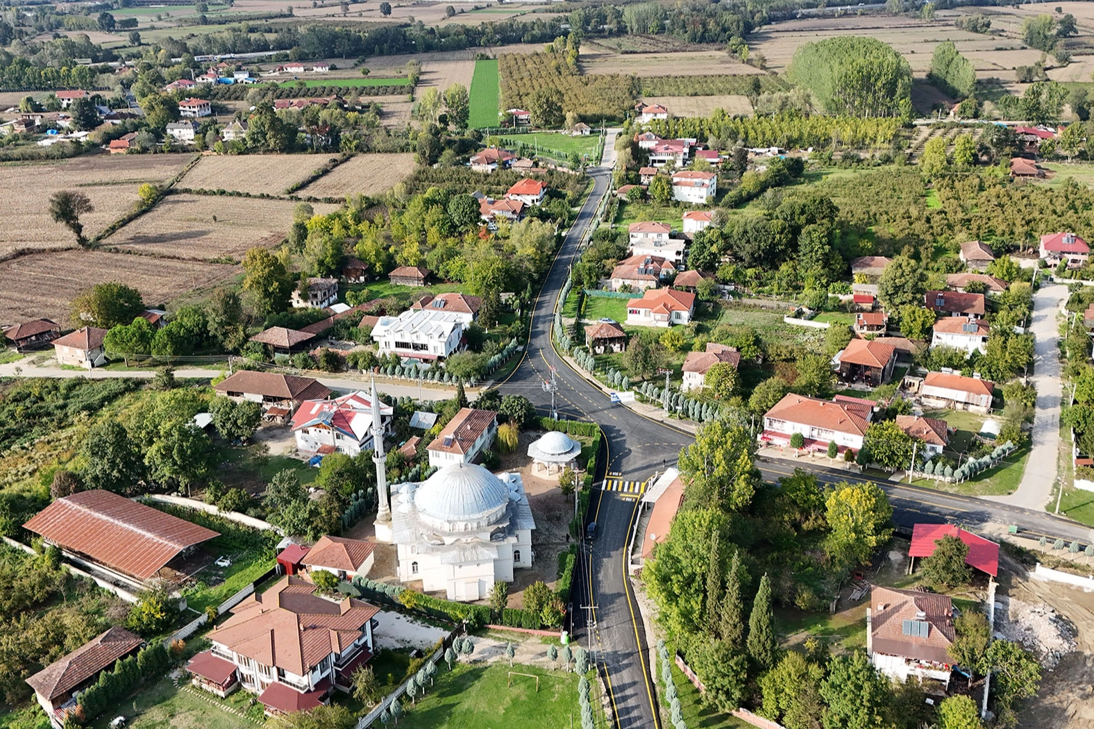 Sakarya Akyazı’da 4 mahallenin ulaşımı yepyeni dönem 