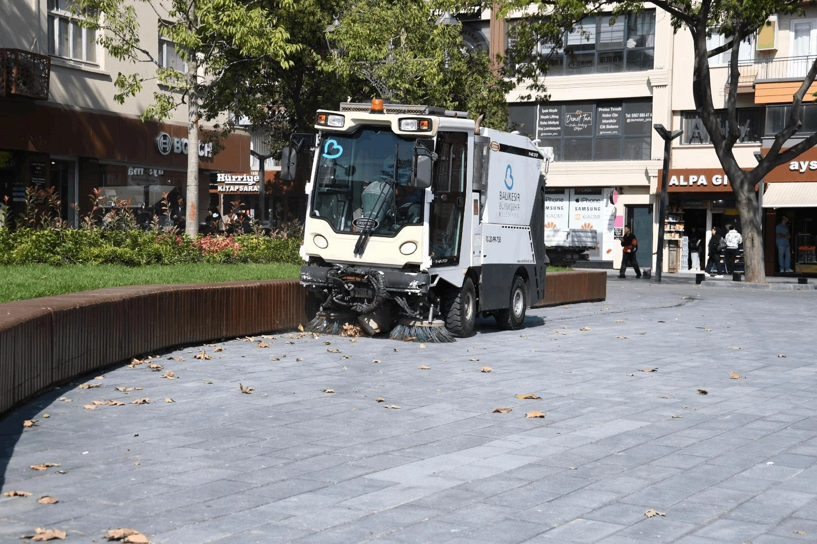 Balıkesir’de temiz şehir için 7/24 hizmet 