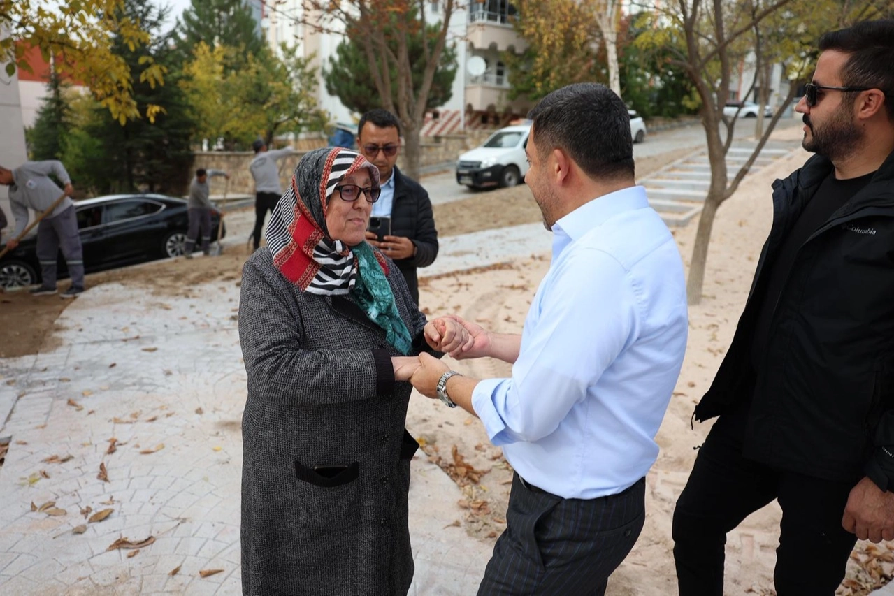 Rasim Arı'dan Nevşehirli esnaf ve vatandaşa ziyaret 