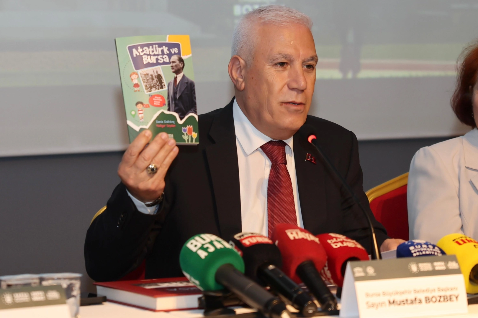 Bursa Büyükşehir'den kent hafızasına 2 önemli eser 