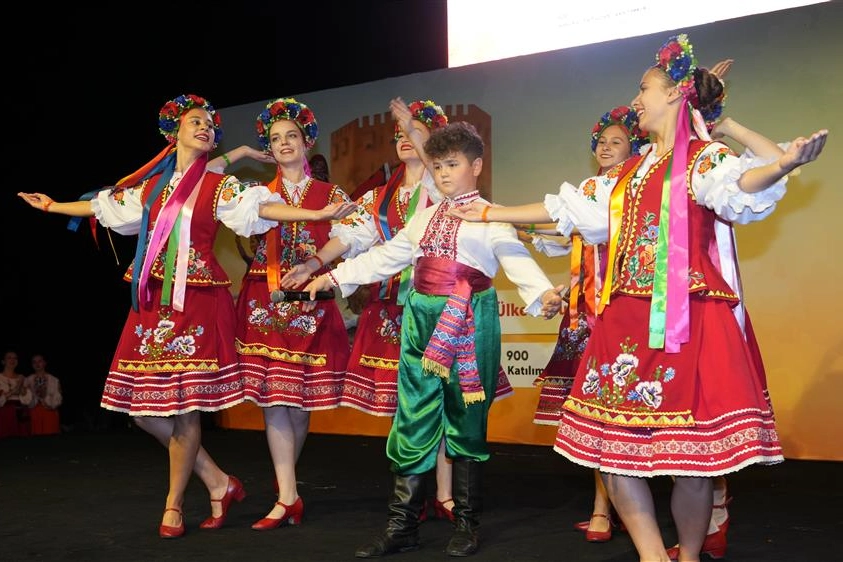 Müzik ve dans Alanya'da buluştu 