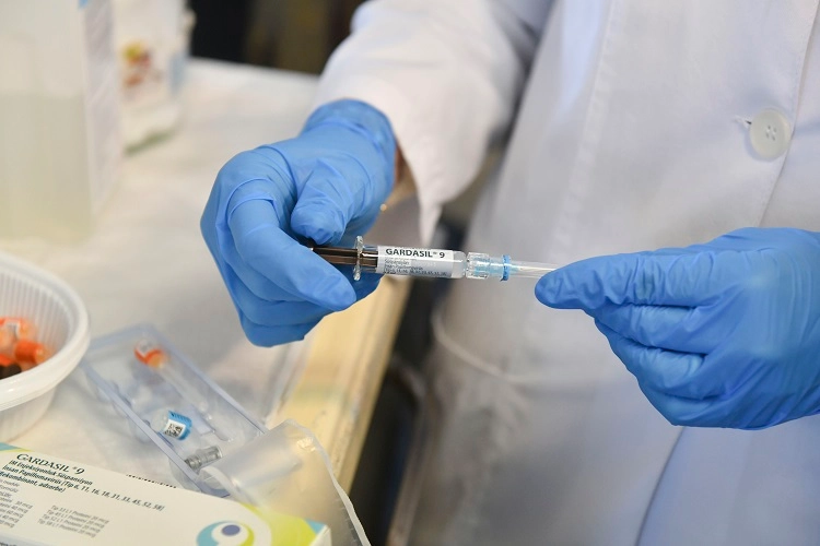 ABB'den 3 bin 269 kişiye aşı 