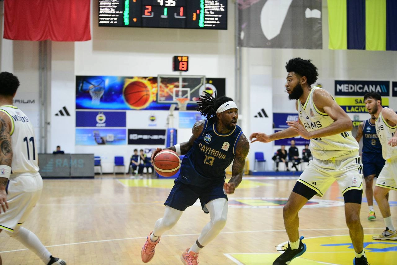 Çayırova potada 8'de 8'le yola devam 