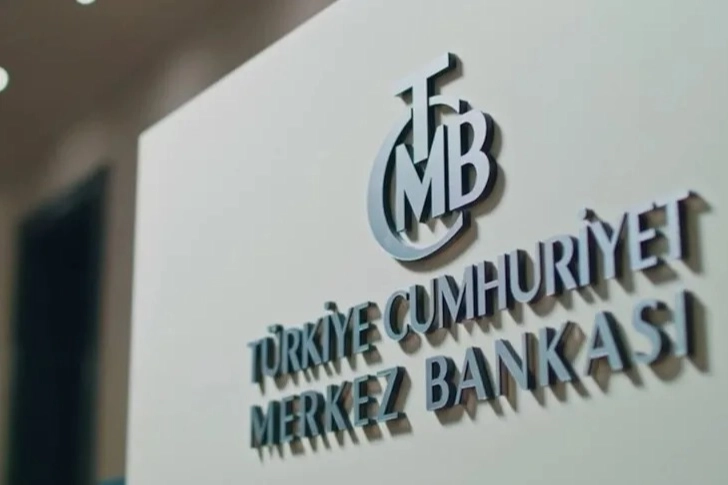 Merkez'in yıl sonu tahmini yükseldi... Sıkı para politikası sürecek 