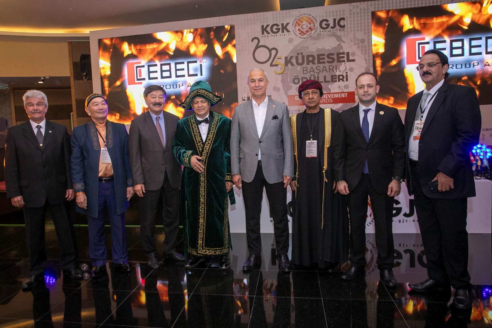 Küresel Gazeteciler Konseyi'nden uluslararası basın diplomasisi buluşması... Basın diplomasisinin kalbi Alanya'da attı 