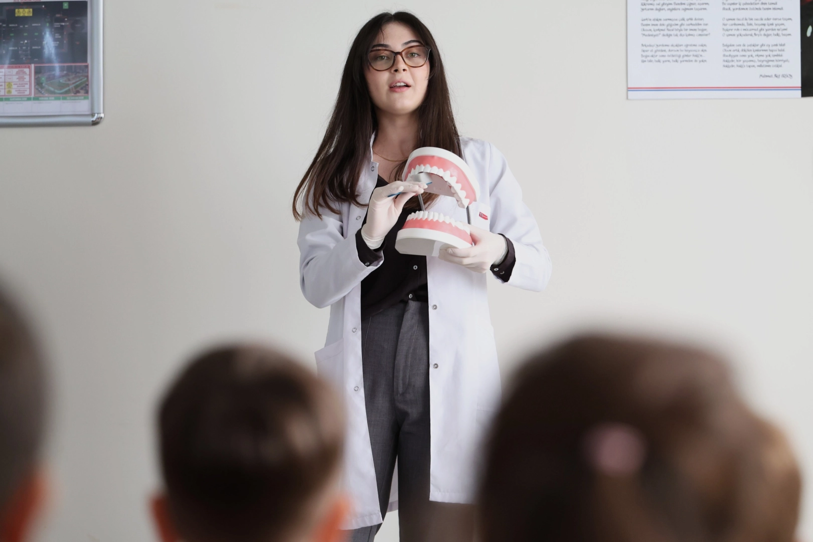 Bursa Osmangazi kreşlerinde çocuklara ağız ve diş sağlığı eğitimi 