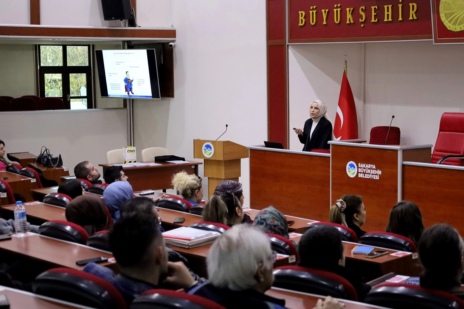 Sakarya Büyükşehir çalışanlarına iş sağlığı eğitimi 