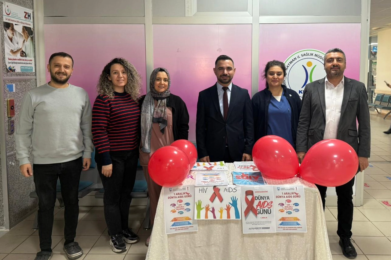 Batman Kozluk Devlet Hastanesi’nde AIDS farkındalığı 