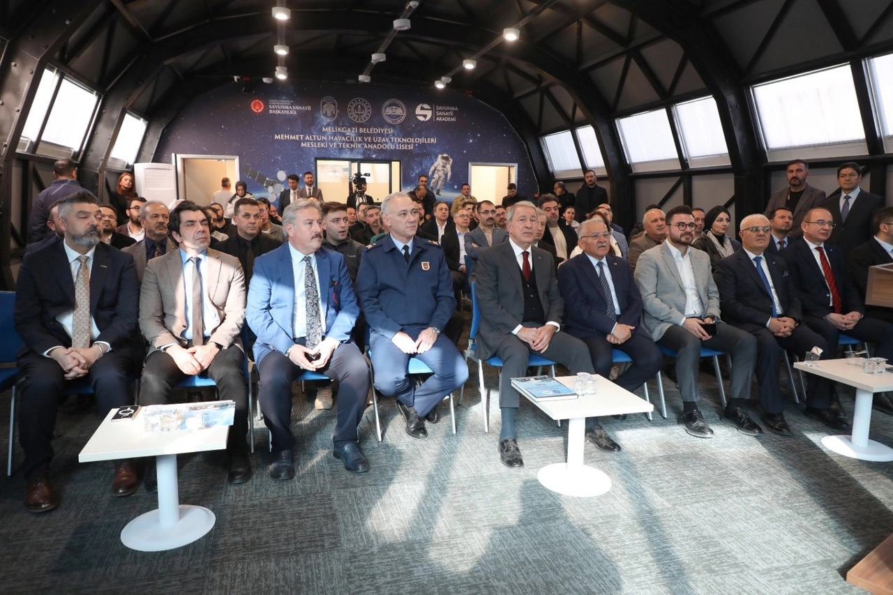 TUSAŞ Kayserili savunma sanayi ile buluştu 