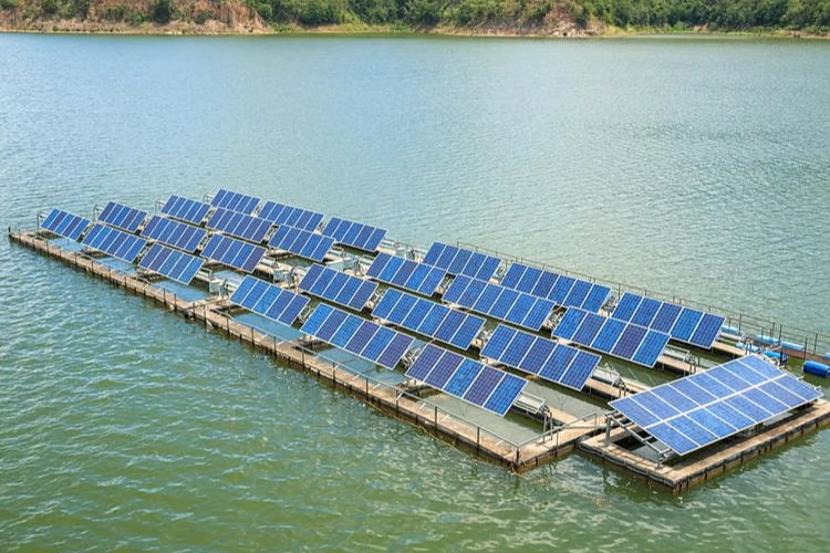 Enerji rotası değişiyor... Yüzer GES'ler devreye giriyor! 