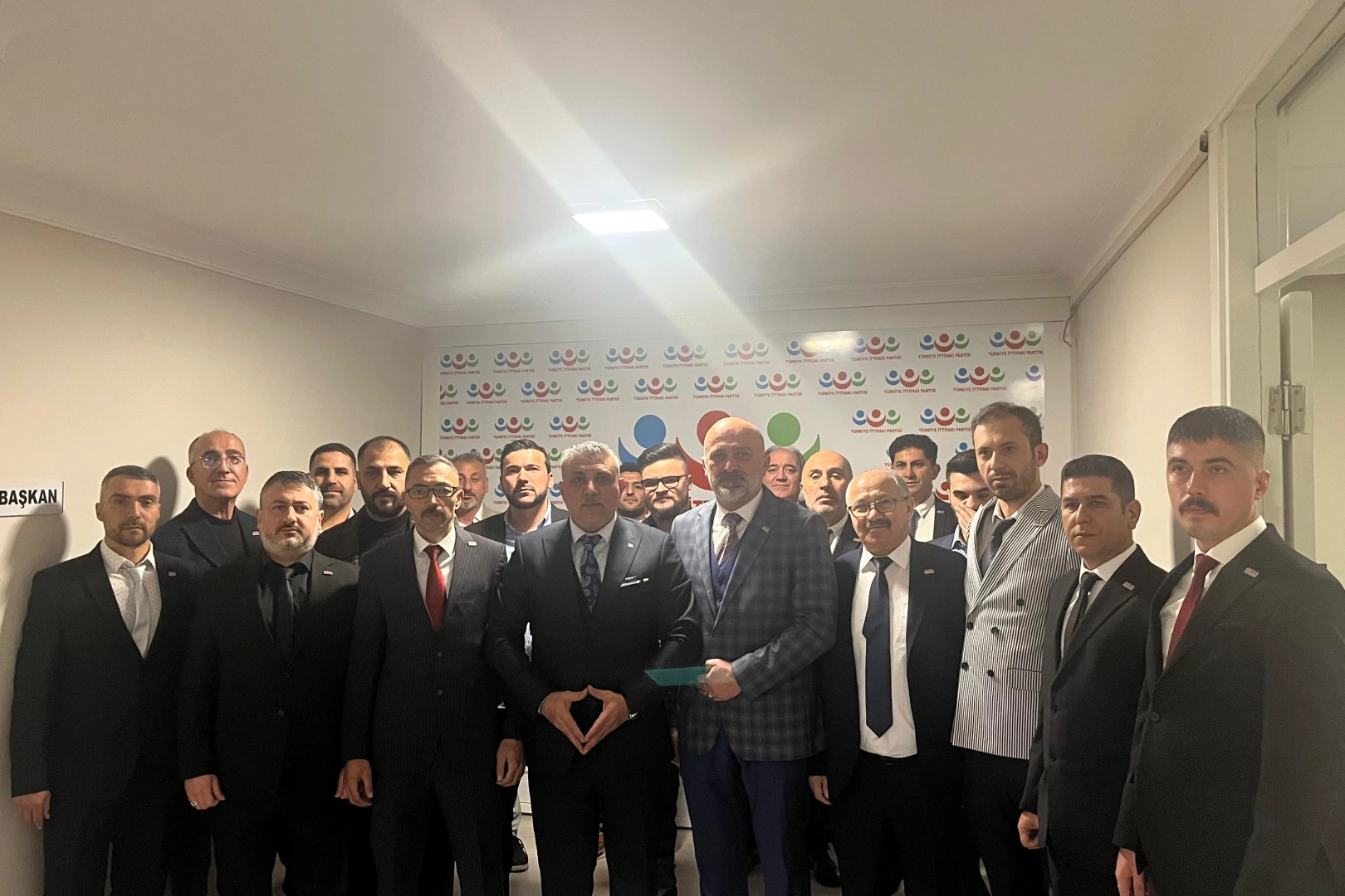 Türkiye İttifak Partisi Bursa teşkilatı tanıtıldı 
