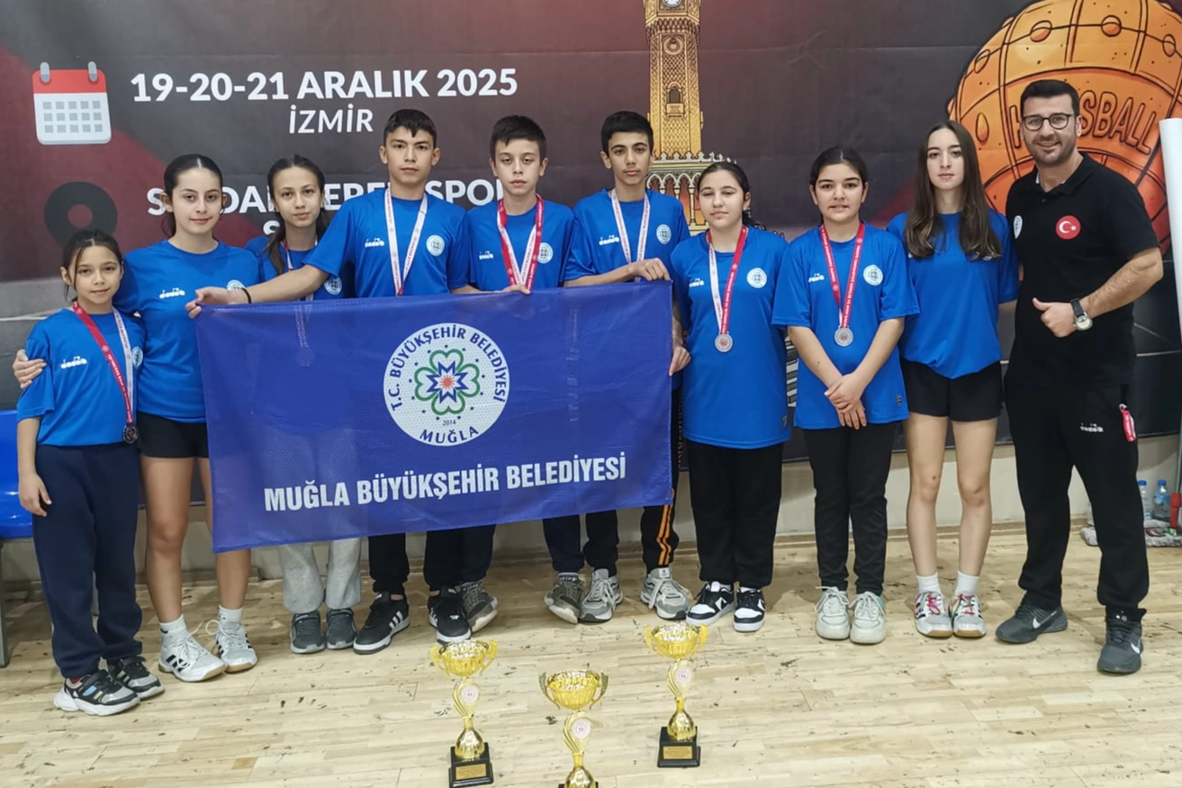 Muğlalı sporcular İzmir’den 4 gümüş madalya ile döndü 