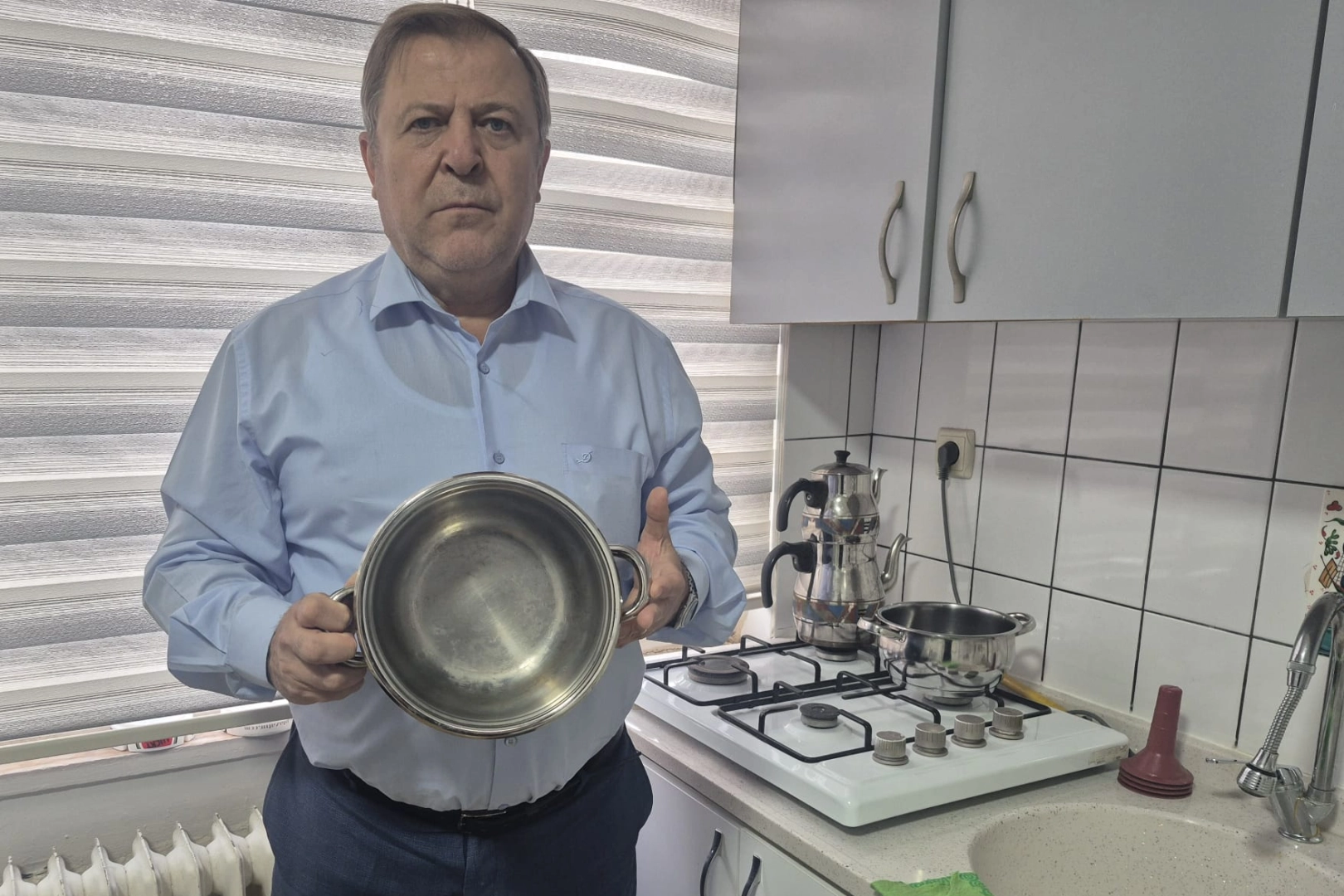 Emeklilerin hali için tencereyi gösterdi.... TÜED Uludağ: Enflasyon kadar zam, sıfır zamdır! 