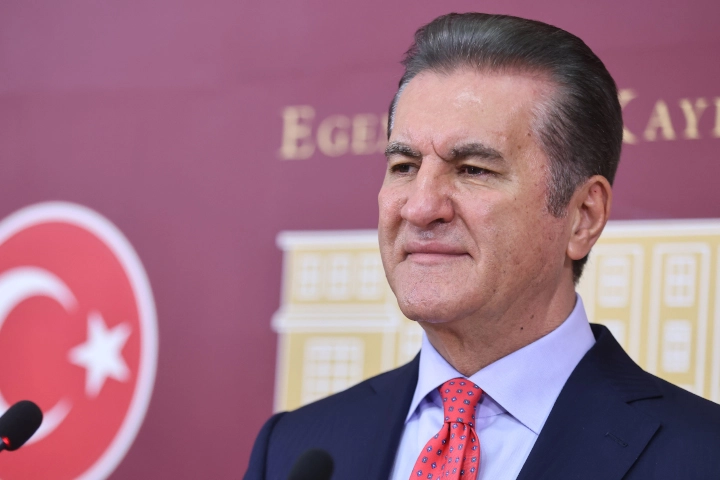 CHP’li Sarıgül: 1 milyon şoför ehliyet affı bekliyor 