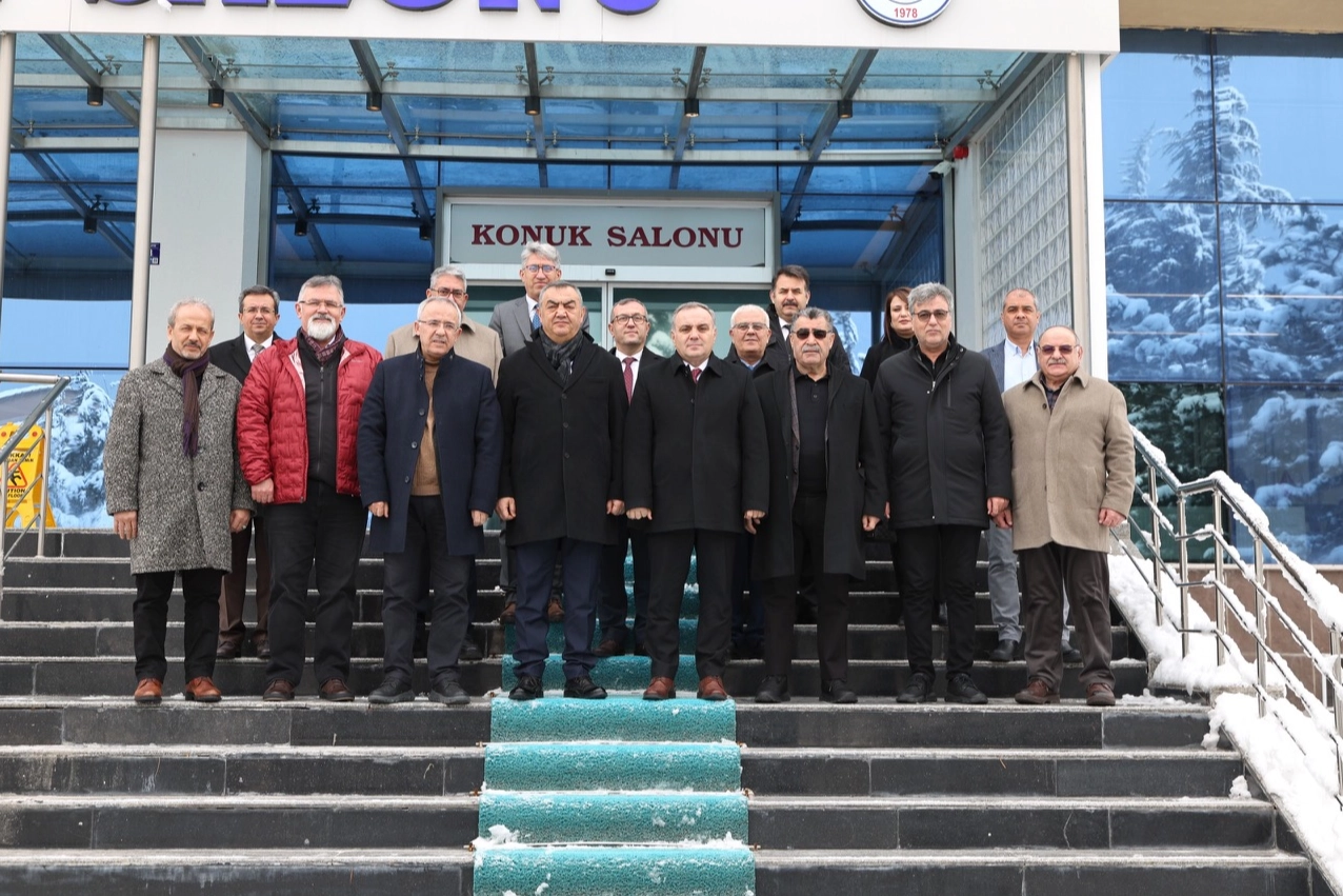 KAYSO yönetimi ERÜ'nün projelerini dinledi 