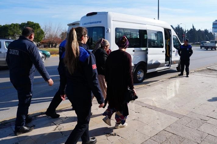 Dilencilere zabıtadan darbe 