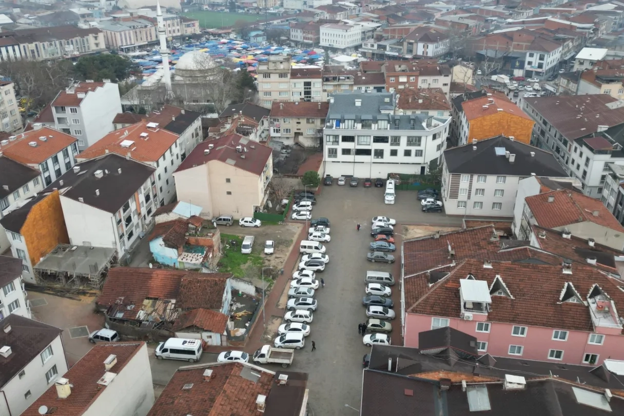 Bursa İnegöl'de 46 araçlık otopark hizmete girdi 
