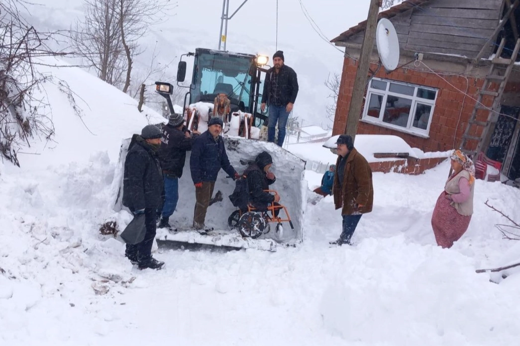 Ordu’da karla mücadele seferberliği! 417 araç ve 600 personel sahada 