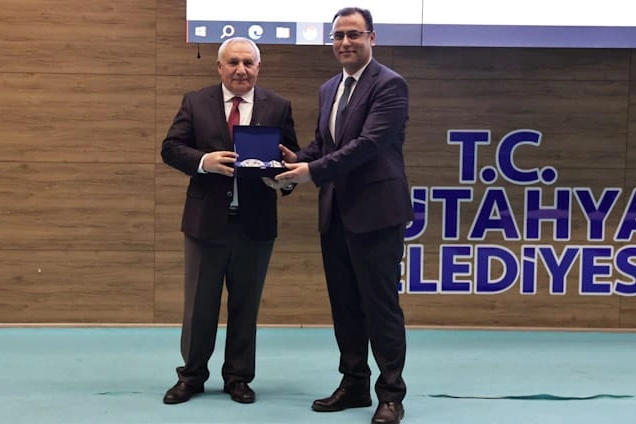 Kütahya Belediyesi'nden personeline hizmet içi eğitim 