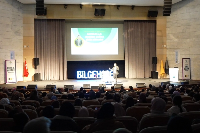 Konya'da hafızlık sürecine eğitim desteği 