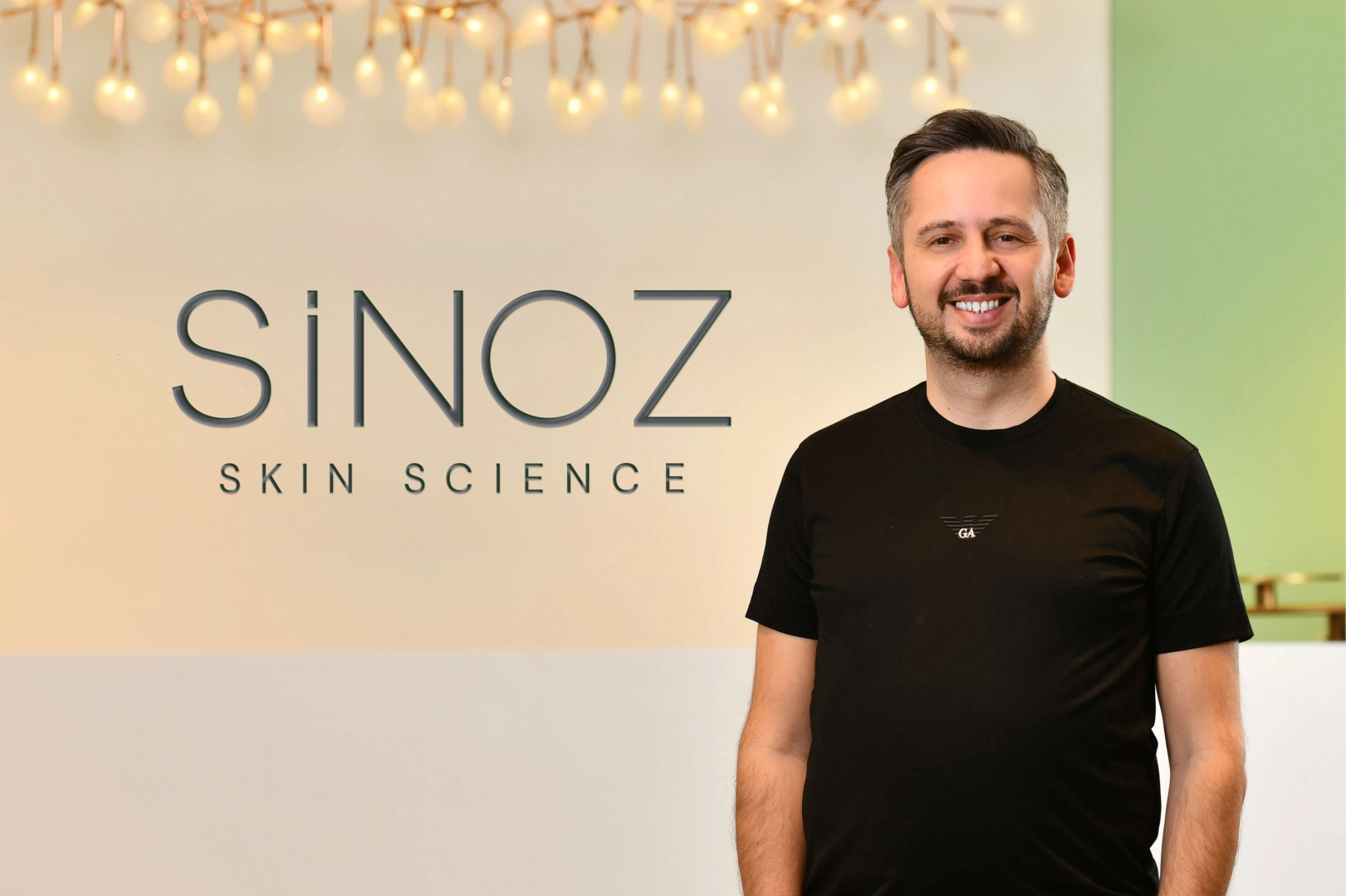 Dijitalde liderlikten küresel raflara... Sinoz'da 'hibrit' dönem 