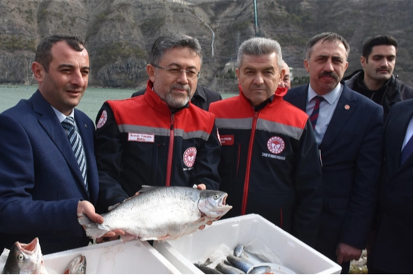 Su ürünlerinde 2,3 milyar dolarlık ihracat 