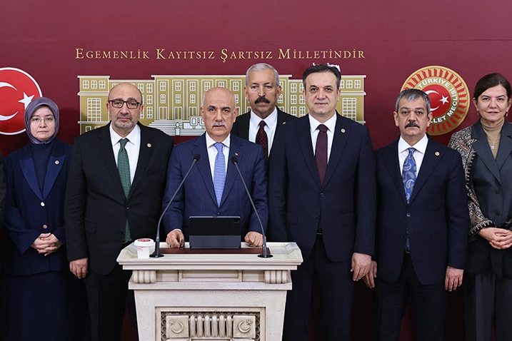 AK Parti’li Kirişci: Keşke Özgür Özel adet bölgesine daha fazla zaman ayırsaydı 