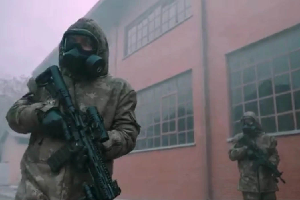 Mehmetçiğe yüksek teknolojili KBRN koruması... MKE’den yeni donanım setleri 