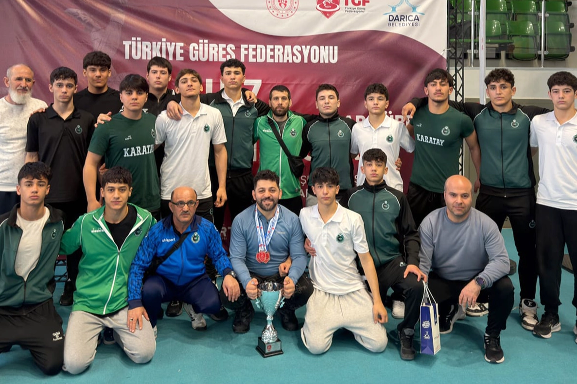 Konya güreşinde bir ilk: Türkiye şampiyonluğu 