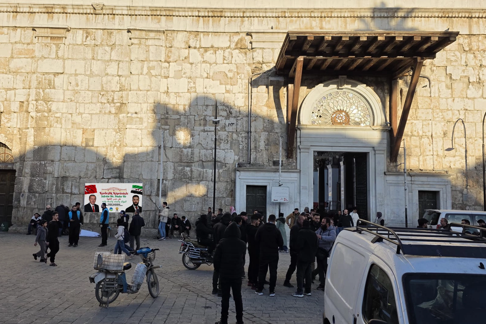 Sakarya Büyükşehir’in iftar kazanları Şam’da kaynıyor 