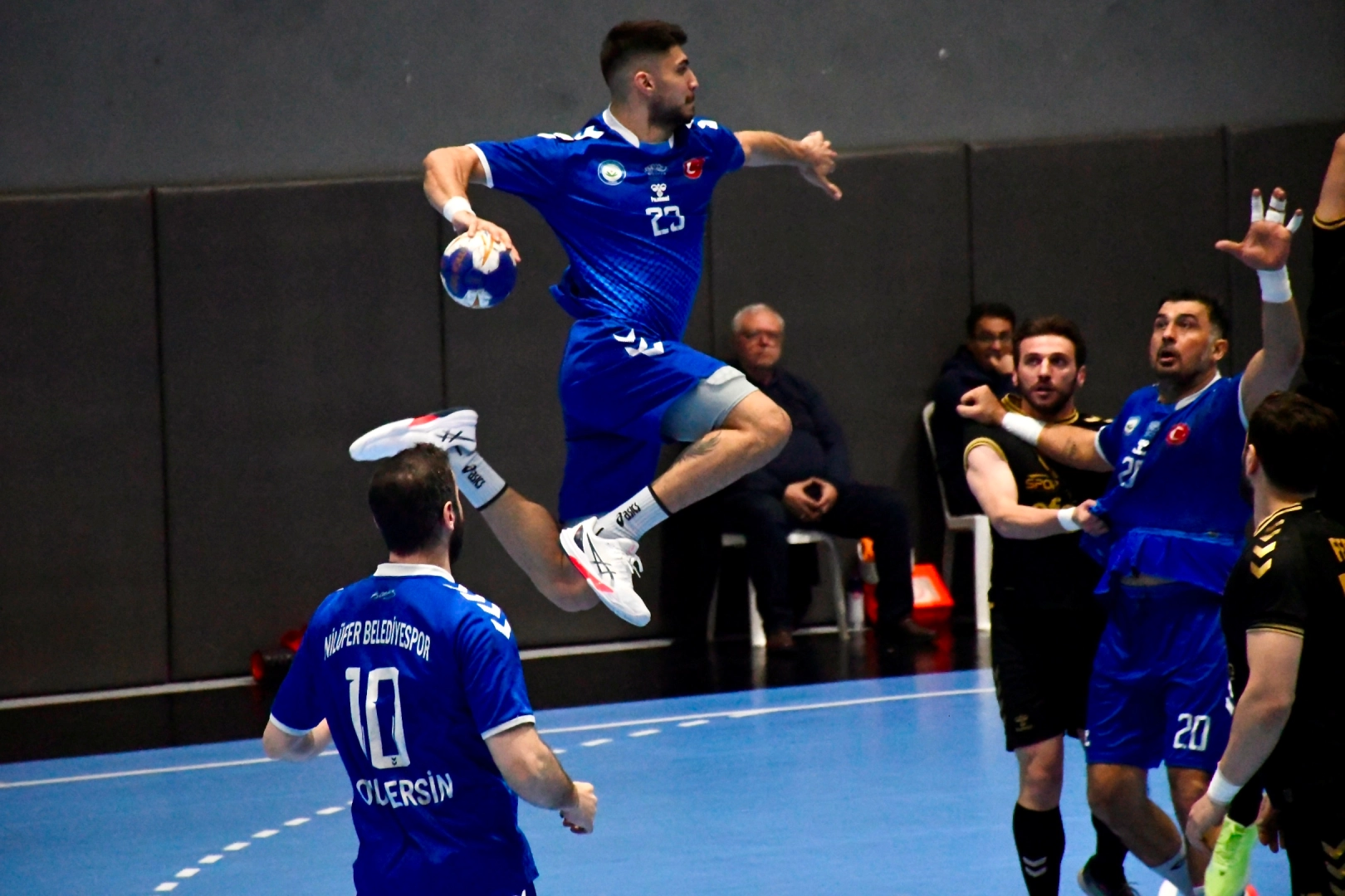 Nilüfer Belediyespor Güneysuspor karşısında galip 