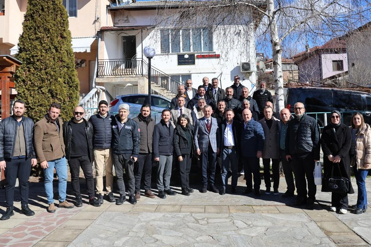 Başkan Büyükakın Bulgaristan’daki soydaşlarla buluştu 