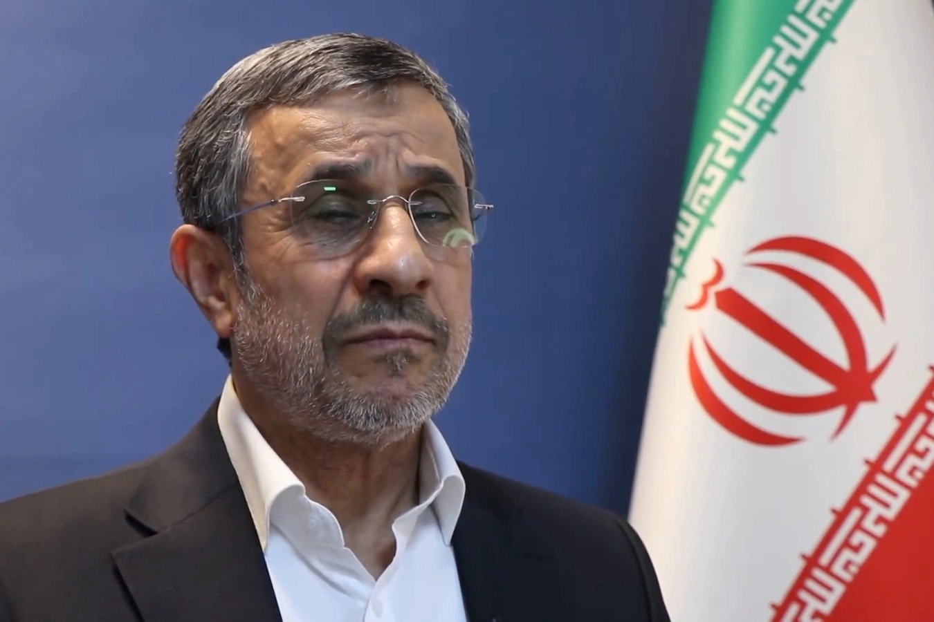 Ahmedinejad da hava saldırısında öldürüldü! 