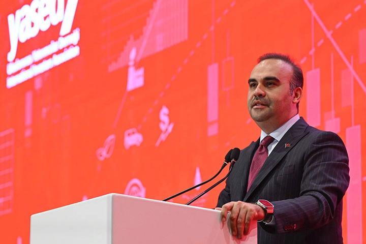 Bakan Kacır: Türk sanayisi 2026’da yükselişini hızlandıracak 