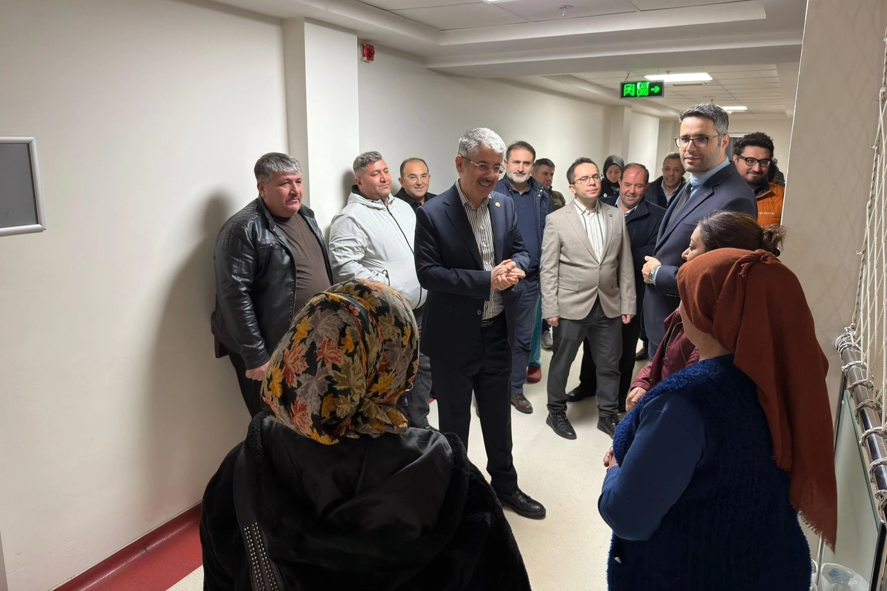 Şaban Çopuroğlu'ndan çat kapı hastane ziyareti 