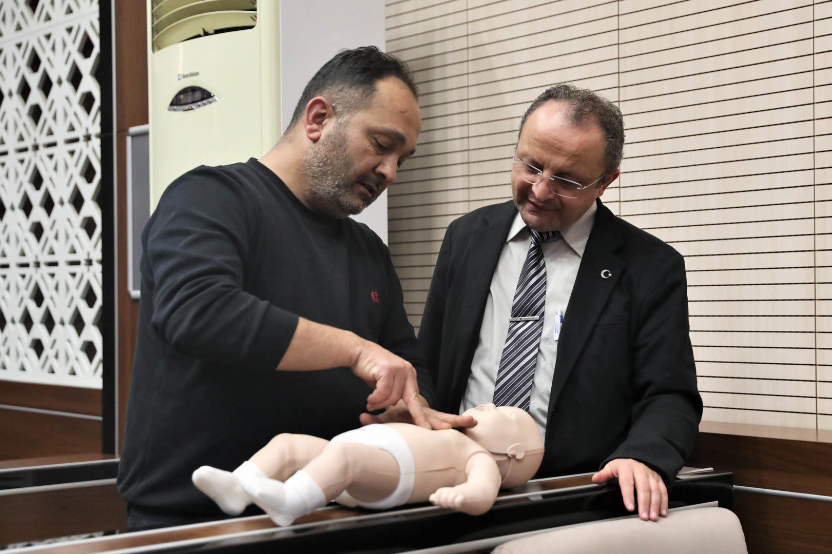 Keçiören Belediyesi personeline 'ilk yardım' eğitimi 