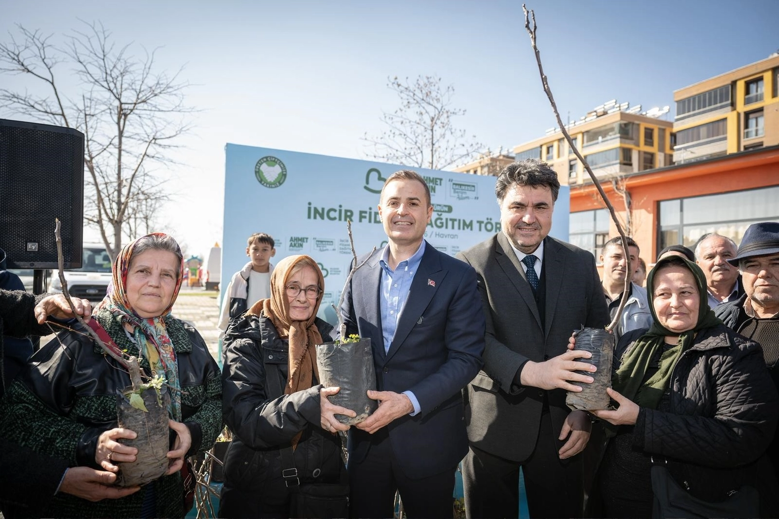 Üreticilere incir fidanı desteği 