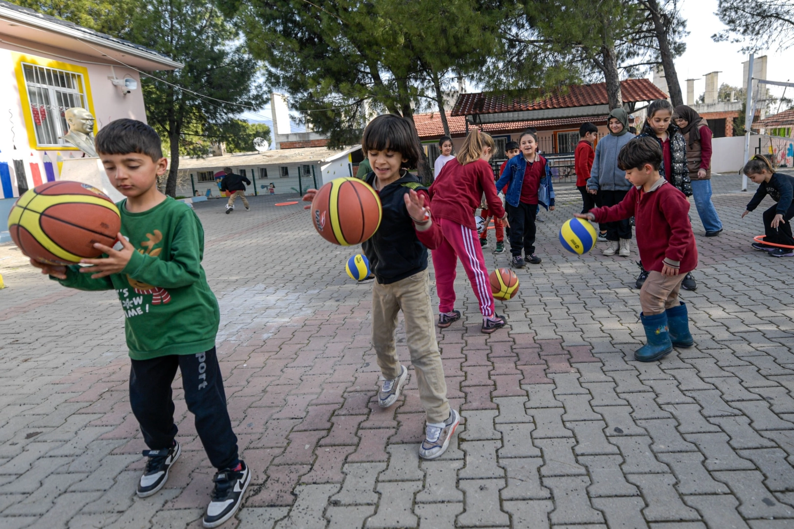 Geleceğin şampiyonlarına tam destek 